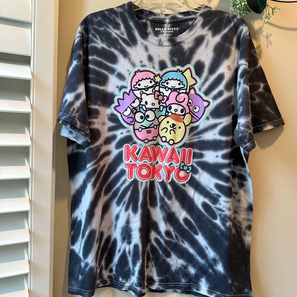 Sanrio Tops - Hello Kitty Tee